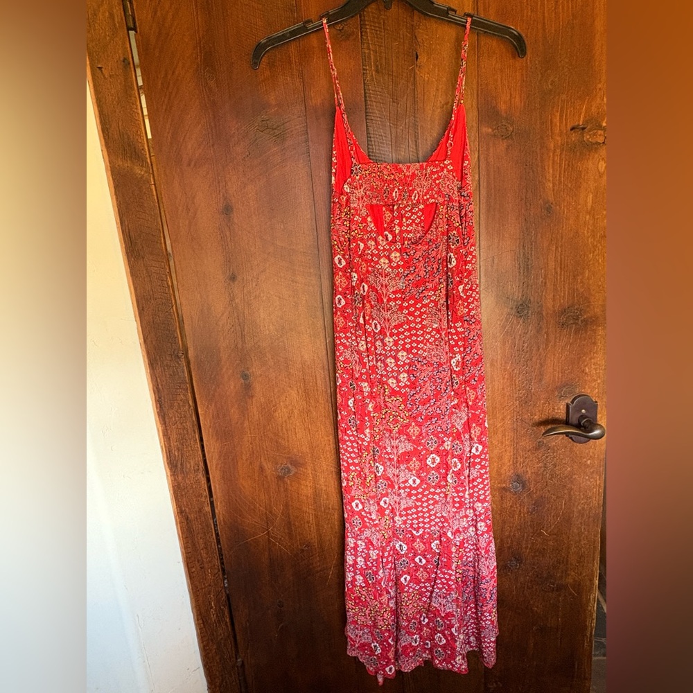 Abel The Label Dress M 
EUC red and floral dress size medium - Picture 2 of 5